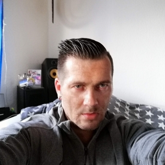 supernova79's avatar