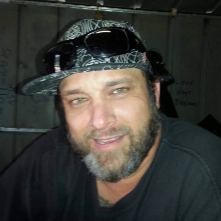 curtislowe13's avatar
